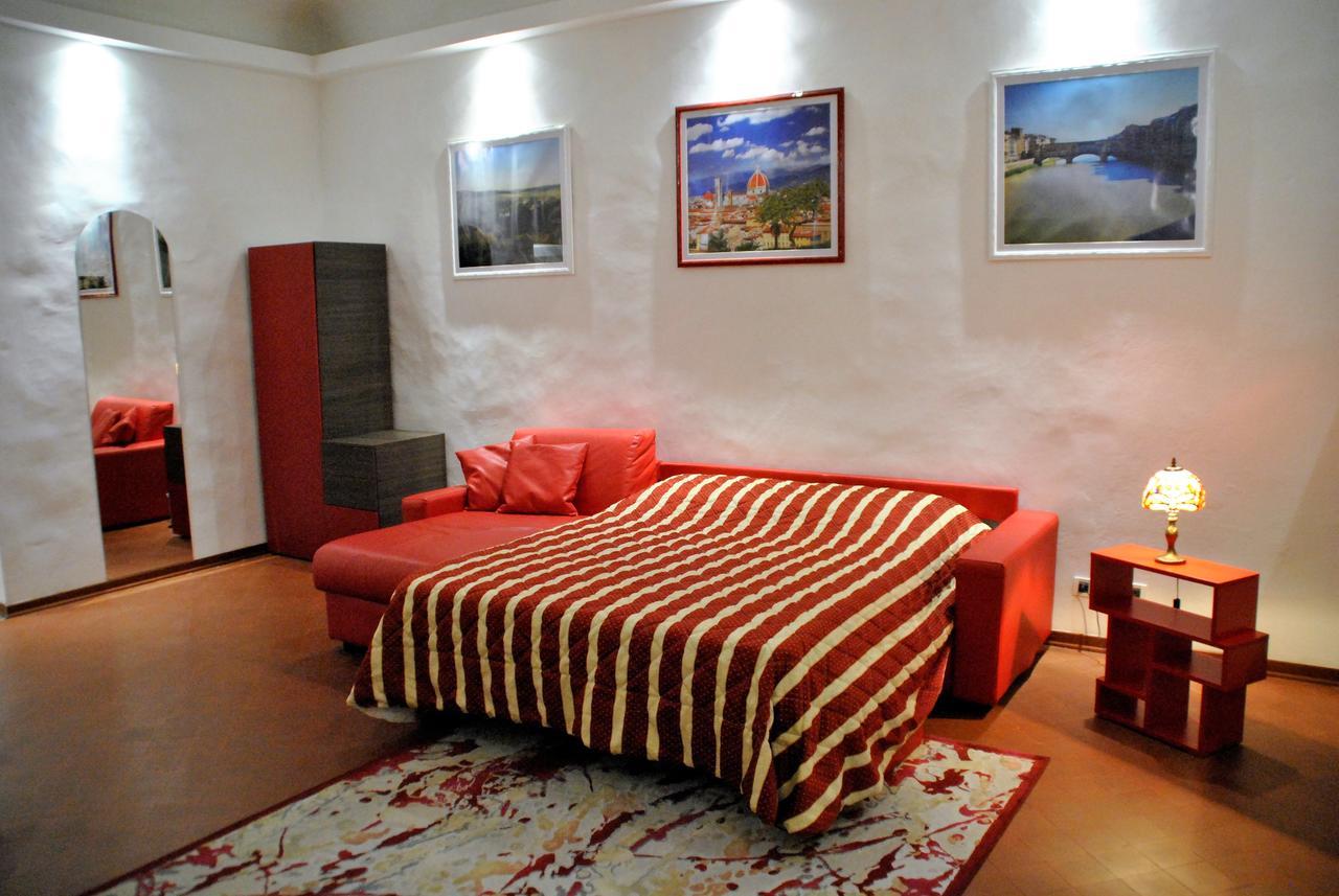 Firenze Rentals Suite Servi Bagian luar foto